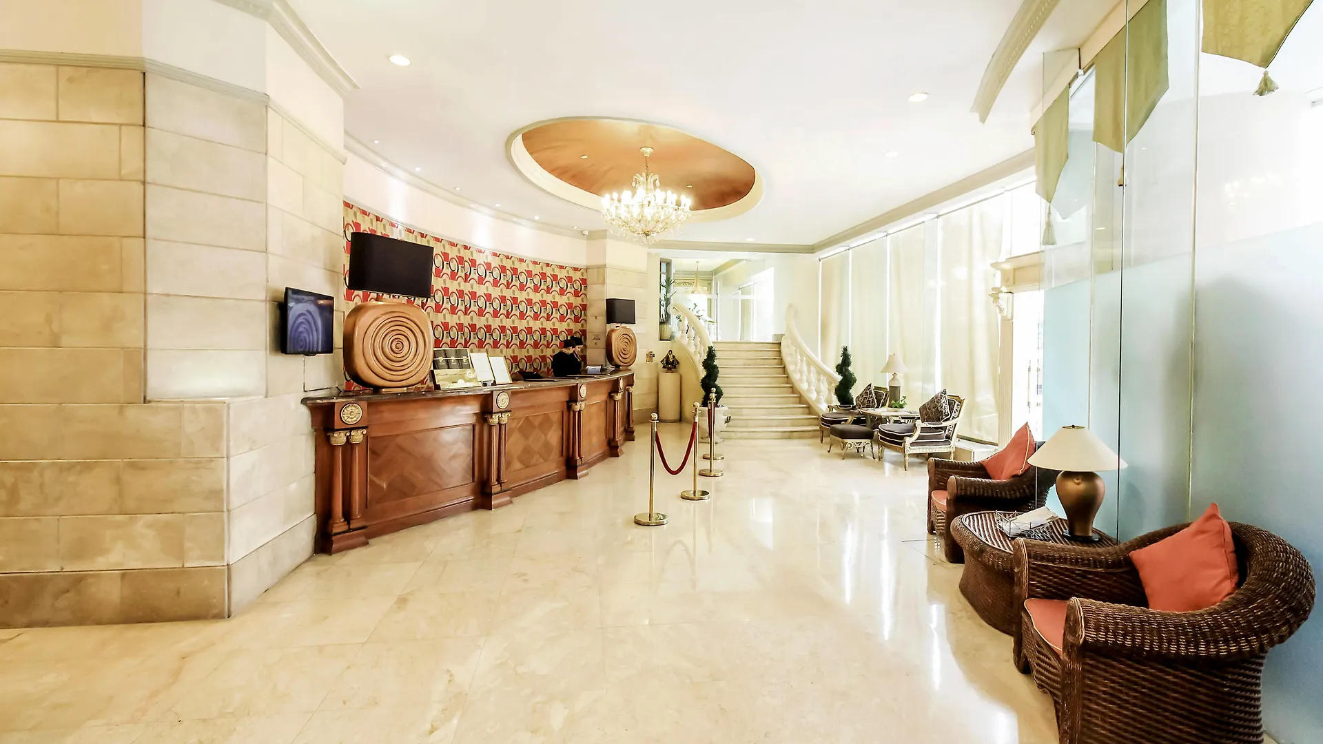 ****  Makati Palace Hotel Makati City Philippines