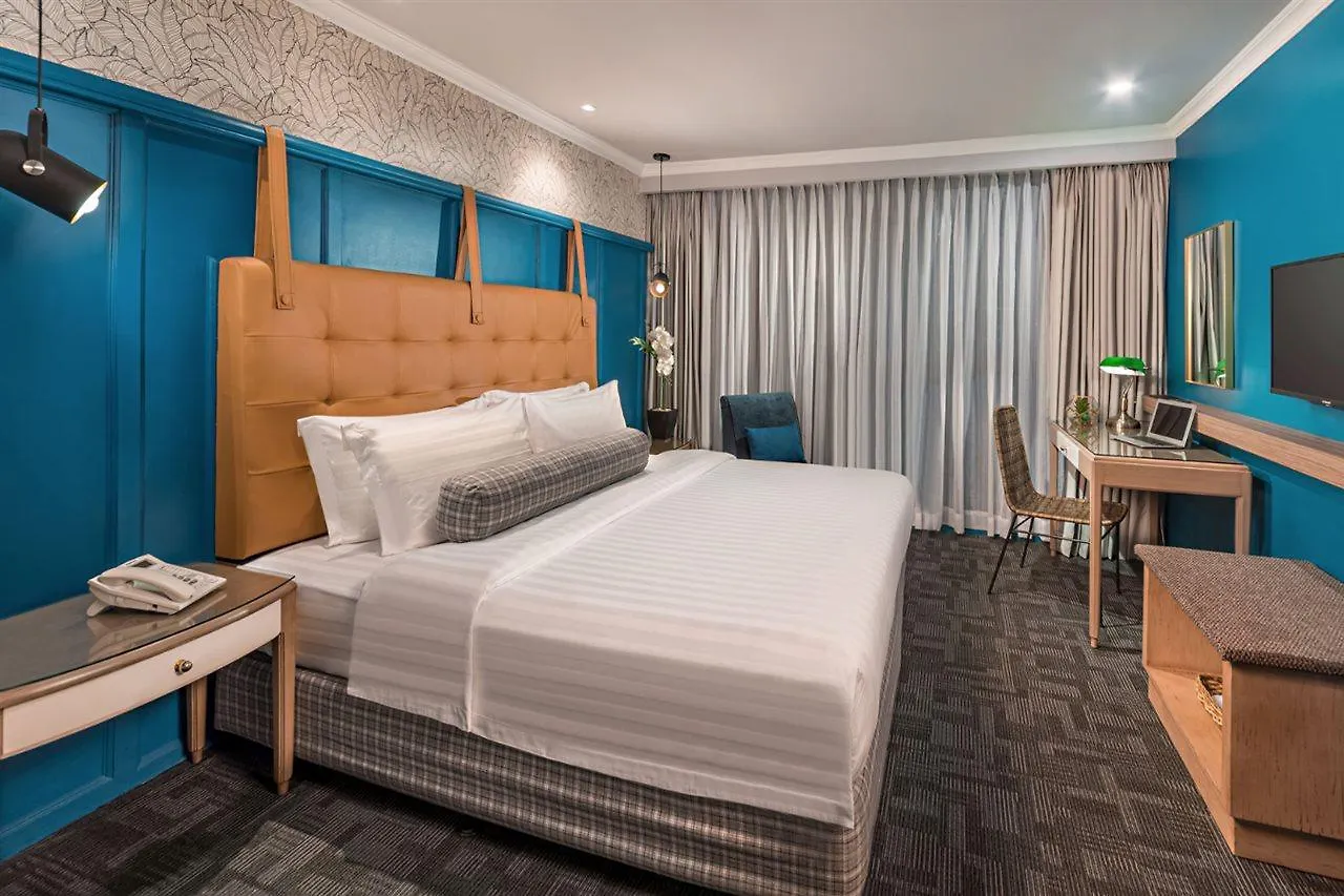Makati Palace Hotel Makati City 4*,